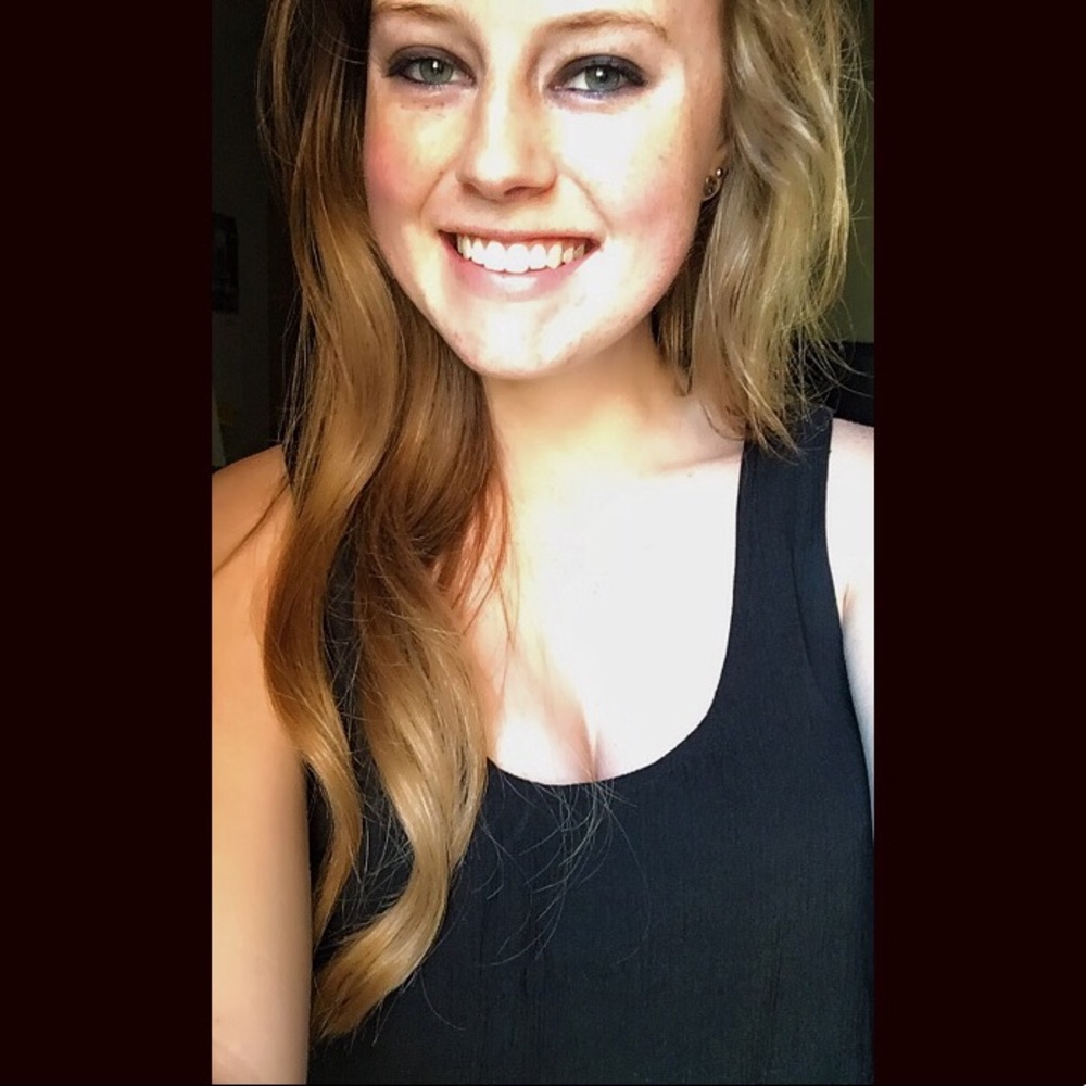 Meet your Posher, Natalie